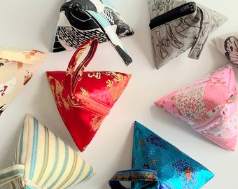 Handmade Pyramid Zip Pouch – Notions Bag, Accessories Purse