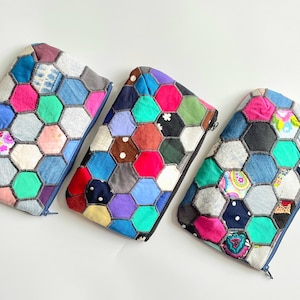 Handmade Patchwork Curve Base Zip pouch - Notions pouch, accessories purse, small cosmetics bag