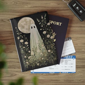 Funda para pasaporte con diseño de luna llena, diseño floral, bonito portadocumentos de viaje, accesorio de viaje gótico, regalo para ella, billetera gótica, idea de regalo gótico