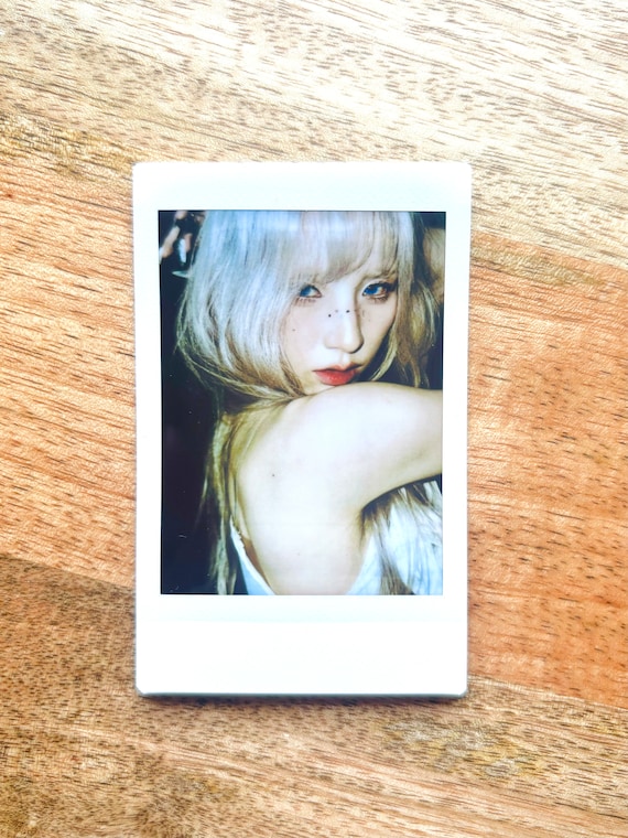 お中元 お歳暮 お年賀 夏 冬 年末年始のご挨拶 ギフト 通販な ARTMS Heejin【limited Instax Angel' Film】'virtual Macaron アイドル