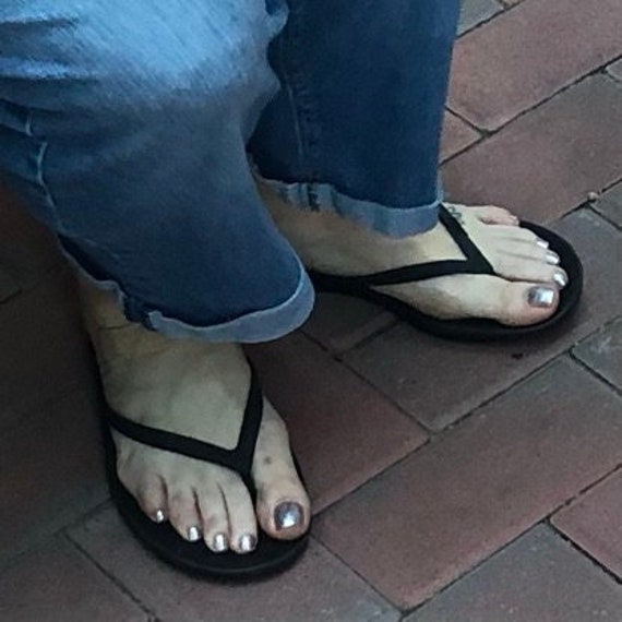 Metallic flip flops sale