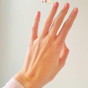 The Liana Hand Chain
