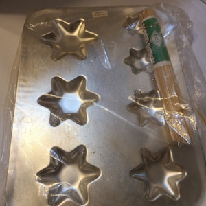 NEW - Star Shaped Vintage Metal Cooking Mold For Baking - Cookie Sheet - West Germany