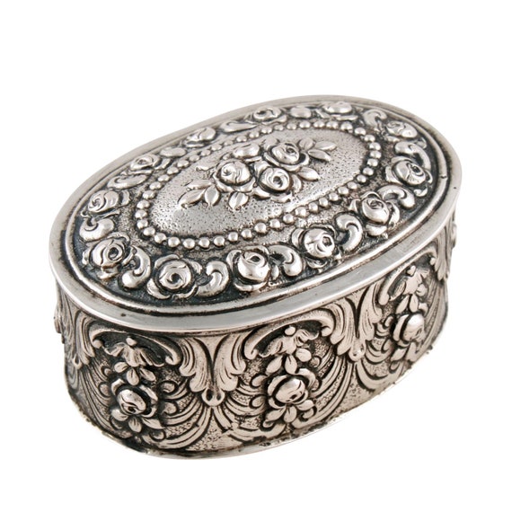 Antique silver pill box top