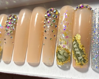 Gimmie Pesos | Press On Nails | Money Nails | Sheer Nails