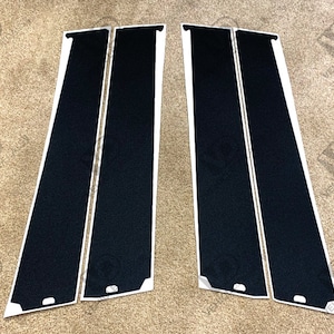 Renault Clio MK3 Compatible 5-door Pillar Door Textured Black Vinyl Weatherstrips