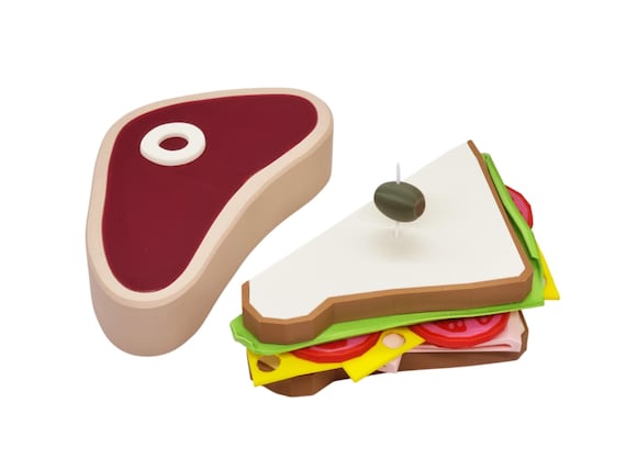 Buffalo Steak Sandvich: 3D Printed Heavy Replica Cosplay Prop