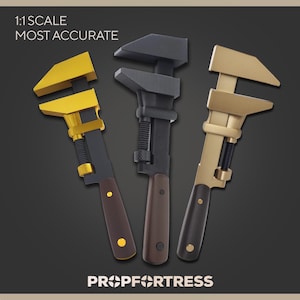 Engineer&#39;s Wrench (Team Fortress 2/TF2) 1:1 Replica / Lifesize Cosplay Prop