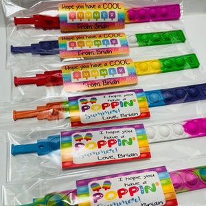 Bracelet pop it , Cadeau de fin d'école , Cadeaux pour la classe , Cadeau pour les étudiants , Cadeau pour la maternelle , Cadeau de fête , Cadeaux pour la classe , Jouet d'été image 1