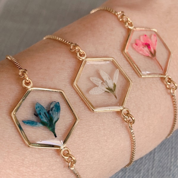 14k Gold Plated bracelet with real dried flower for bridesmaids or daily wear.