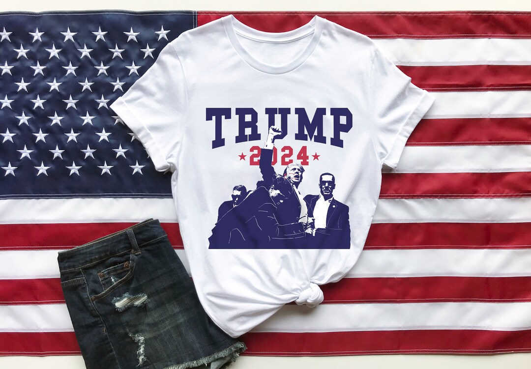 T-shirt "God Guns & Trump 2024" - Coton 100% - Tailles S à 4XL - Marque SilkRoadTees - Neuf Avec étiquette