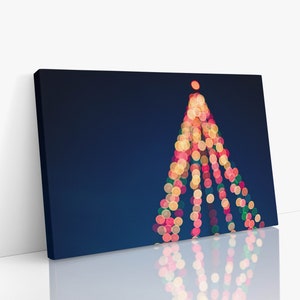 Tree Lights Canvas Wall Art, Art de la carte de Noël, Art mural pour enfants, Art des vacances, Impression d’art saisonnière d’hiver