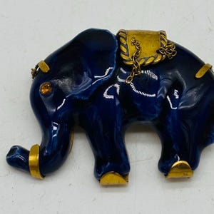 Sweetest Limoges, Cobalt Blue, Elephant Brooch with 22 K Gold Trim!  Pin is Non Functional but it’s a Lovely Piece!