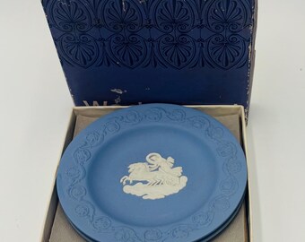 A Pair of Vintage, Wedgewood Small Plates. Blue Jasperware. - Etsy