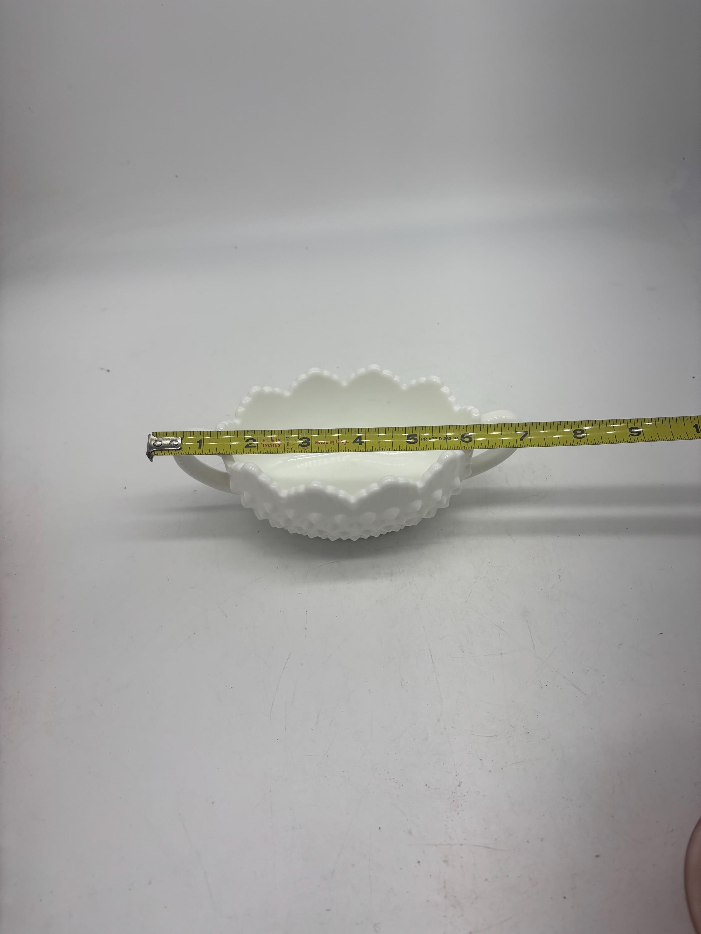 ヴィンテージ、フェントン、ホブネイル、ミルクガラス ナッツ