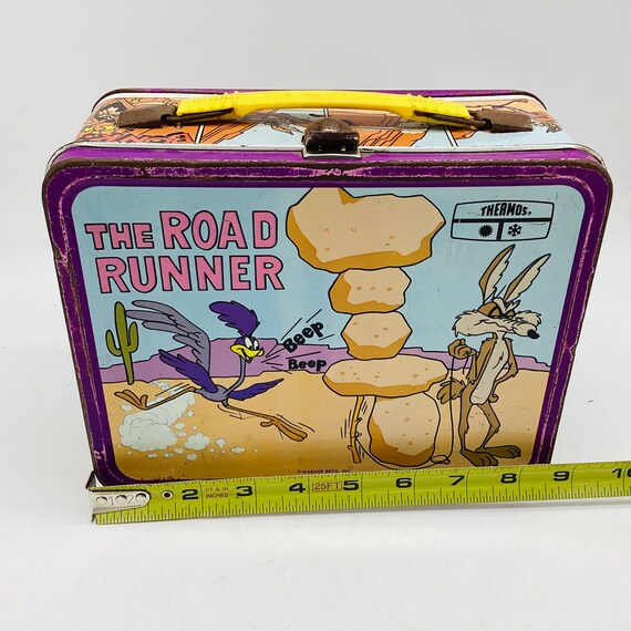 Vintage Road Runner Lunch Box Gem