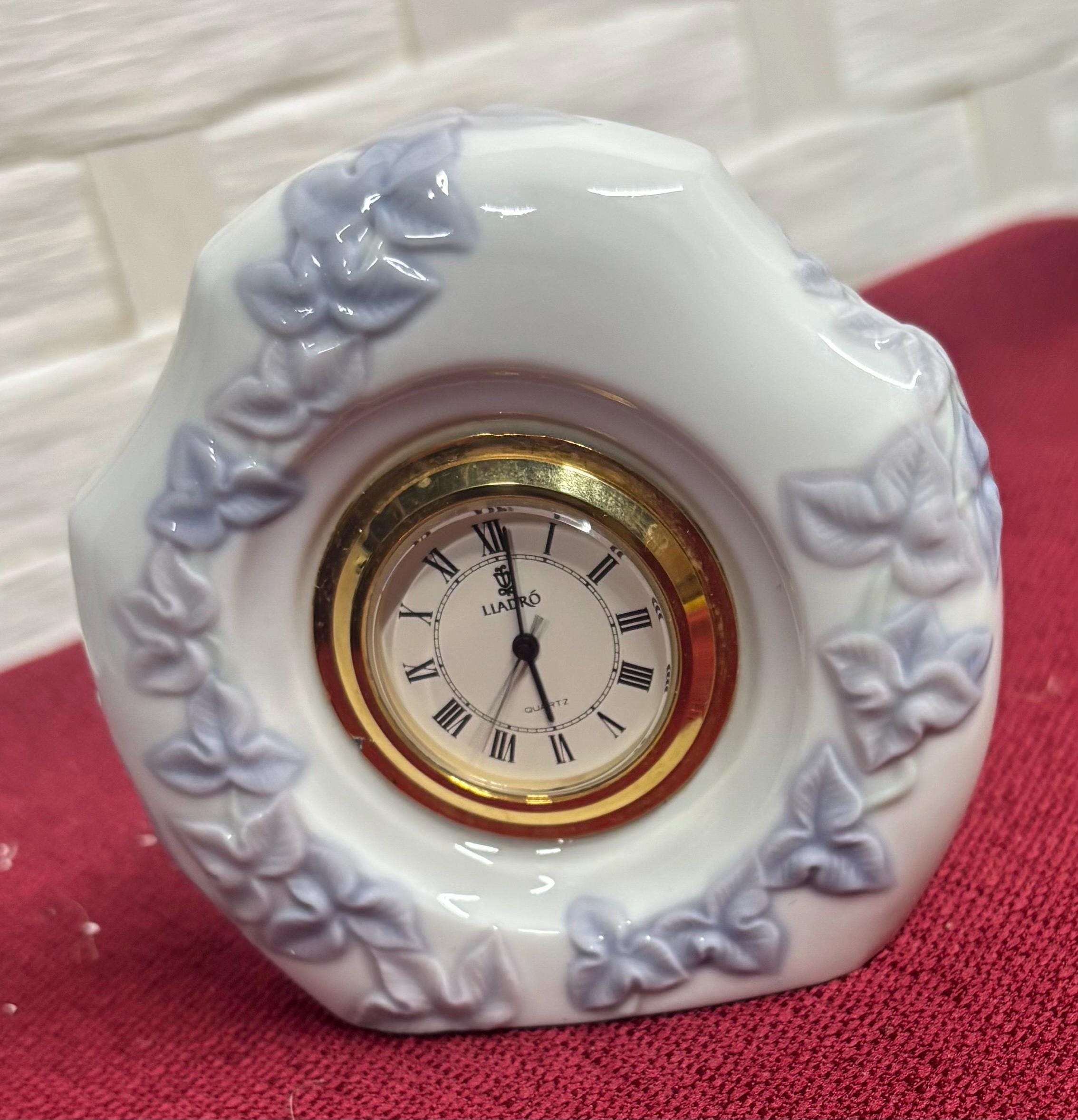 LLADRO 磁器製 置時計 il_fullxfull.7574305575_4h72.jpg