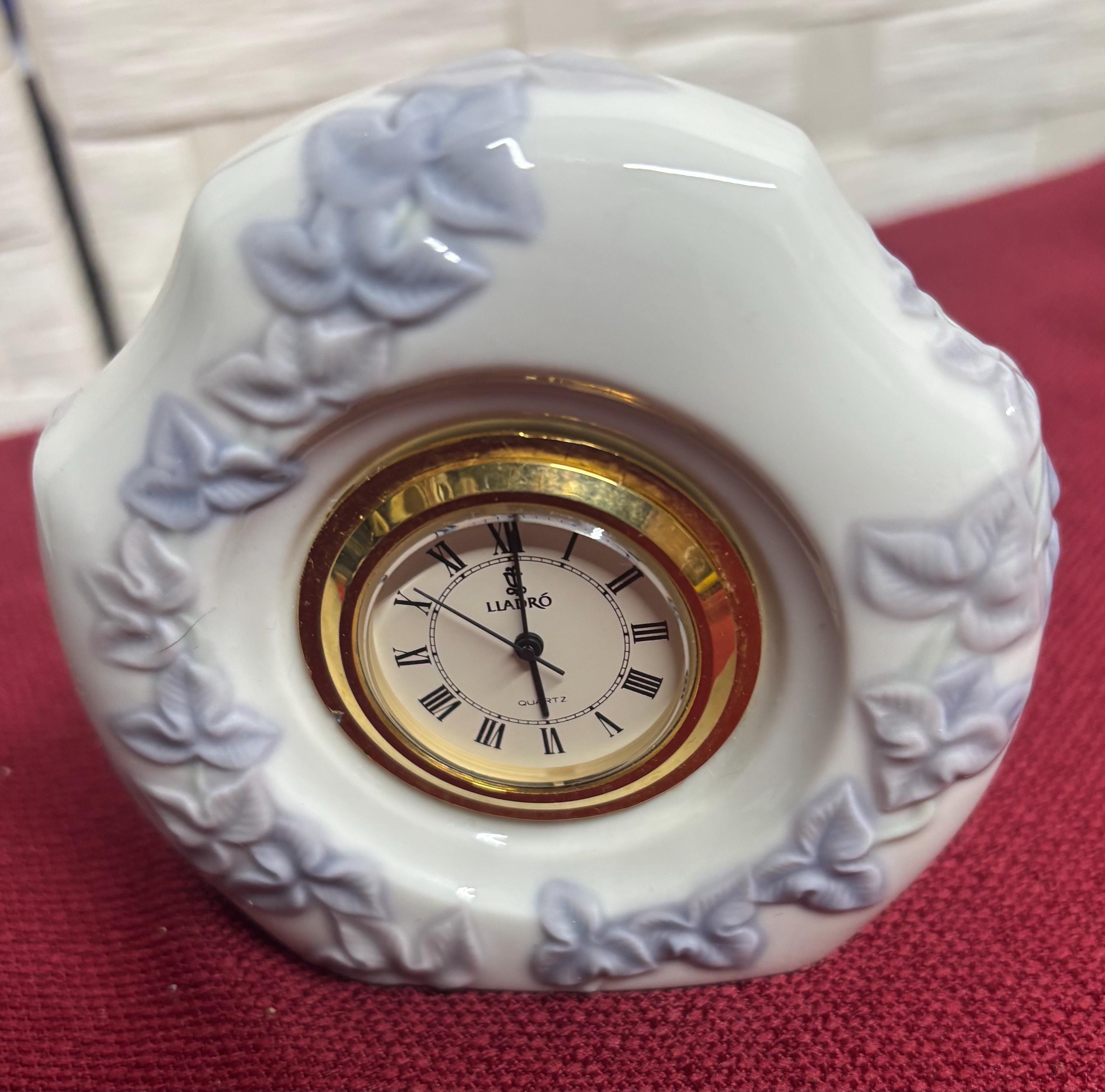 LLADRO 磁器製 置時計 Vintage, Lladro Porcelain Clock. Sometimes Called Valencia or