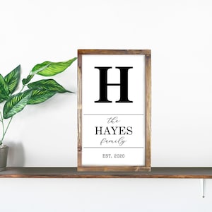 Last Name Initial Sign, Vertical Family Sign, Wedding Established Sign, New Home Gift For Couple, Wedding Family Name Sign, Customizable