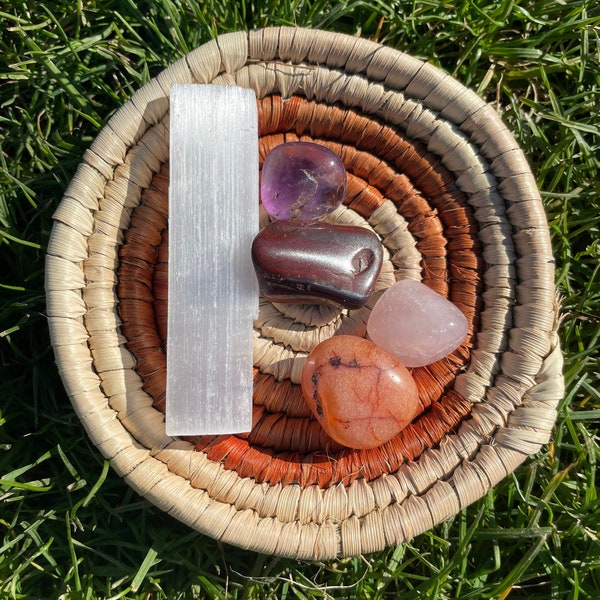 Crystal Variety Pack | Your Choice of Crystals + Selenite Stick | Beginner Pack | S-M Tumbled |