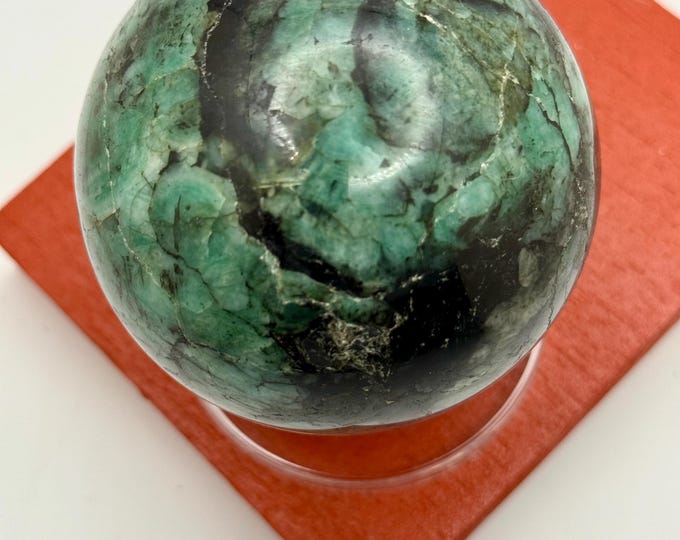 Natural Emerald Sphere Crystal Sphere Healing Crystal Ball Geode Fine Mineral Specimen Rock Charm