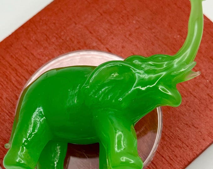 Antique Vintage Jade Hand Carved Elephant Figure Collector Display Piece