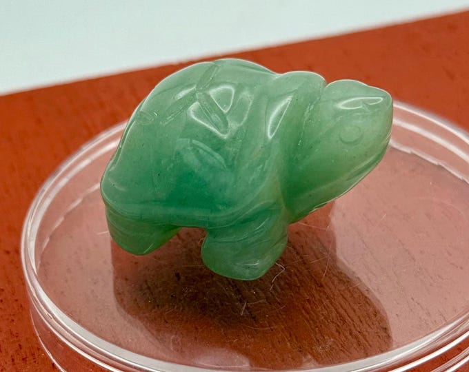 Green Aventurine Adorable Miniature Turtle Carved Natural Crystal Charm Figurine