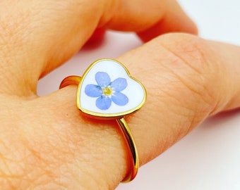 Hand-made real forget me not flower adjustable ring (heart)