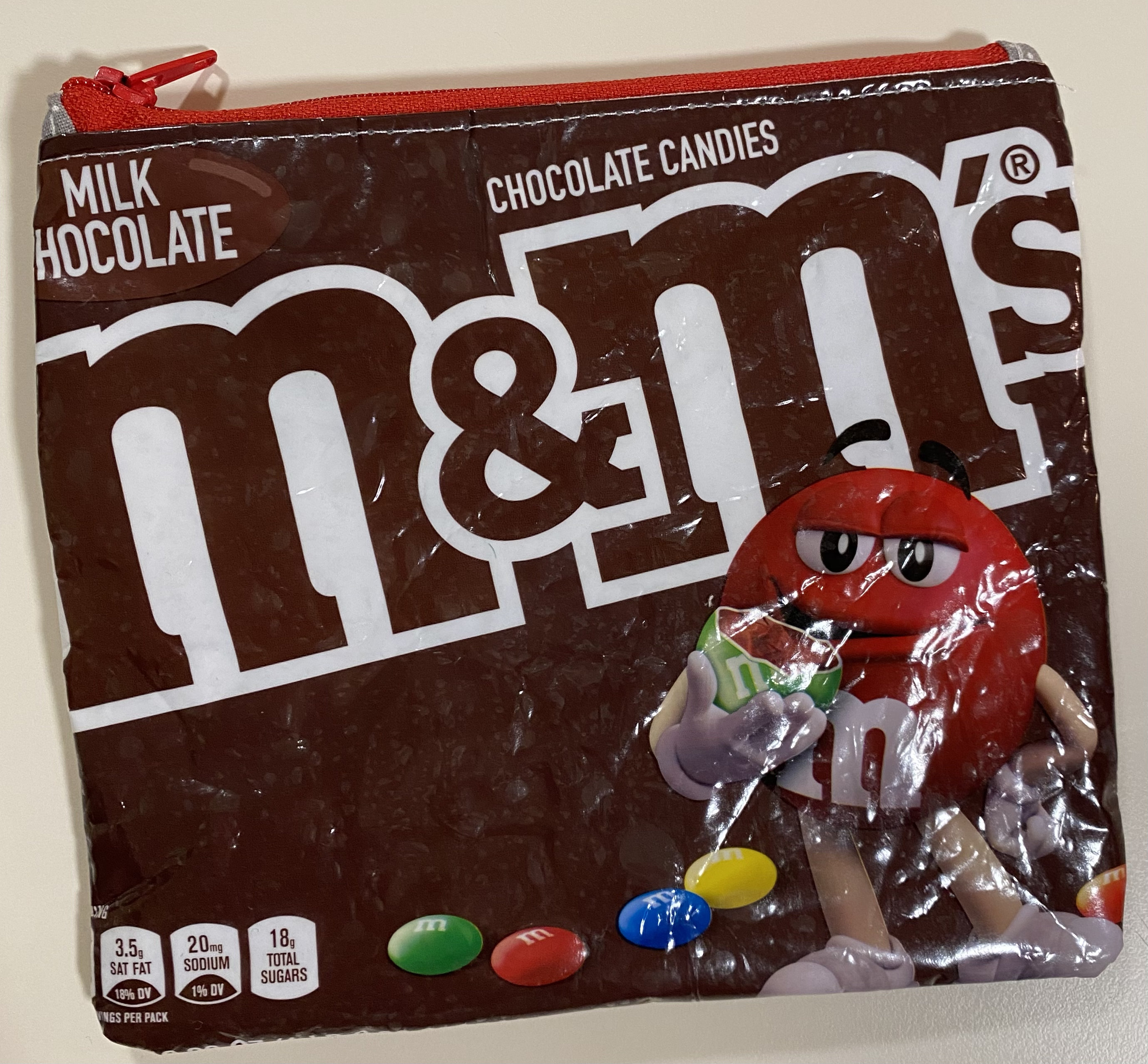 M&M's Crunchy Peanut & Milk Chocolate Bites Treat Bag 82g Box of 8