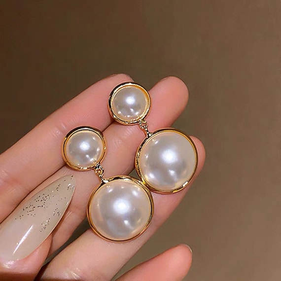 Round Double Pearl Earrings, Classic and Elegant Earrings