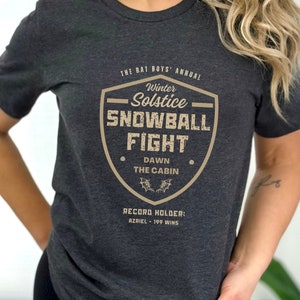 ACOTAR Solstice Snowball Fight T-shirt met korte mouwen, Bookish Shirt, Rhysand Cassian Azriel, sjm merch, ACOTAR Shirt, ACOTAR Merch, Night Court