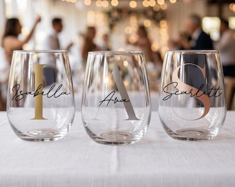 Personalised Name Wine Glass — Custom 475ml Stemless Initial or Age Birthday Gift