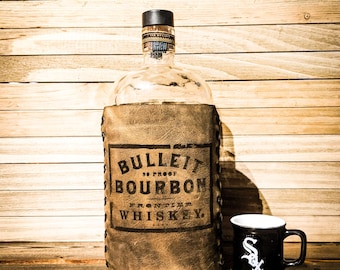 Fun Custom Whiskey Set: Engraved Jokes & Party Toasts!