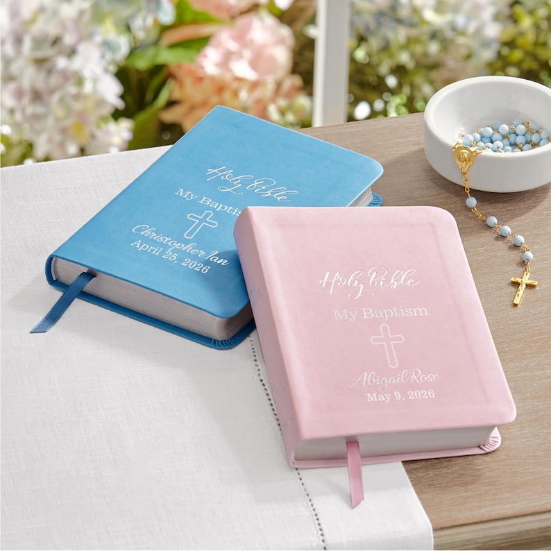 Personalized Baptism Bible – Religious Gift for Faith Milestone – KJV Bible - Keepsake For Baby - Children's Bible - Choose Pink Or Blue Bild 1