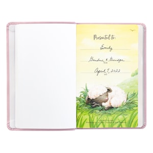 Personalized Baptism Bible – Religious Gift for Faith Milestone – KJV Bible - Keepsake For Baby - Children's Bible - Choose Pink Or Blue Bild 8