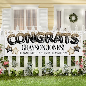 Personalized Congrats Graduation Banner - Class of 2024 - Congratulations - Party Décor - Available In 3 Sizes - Choose 6 ft., 8ft. or 10ft.