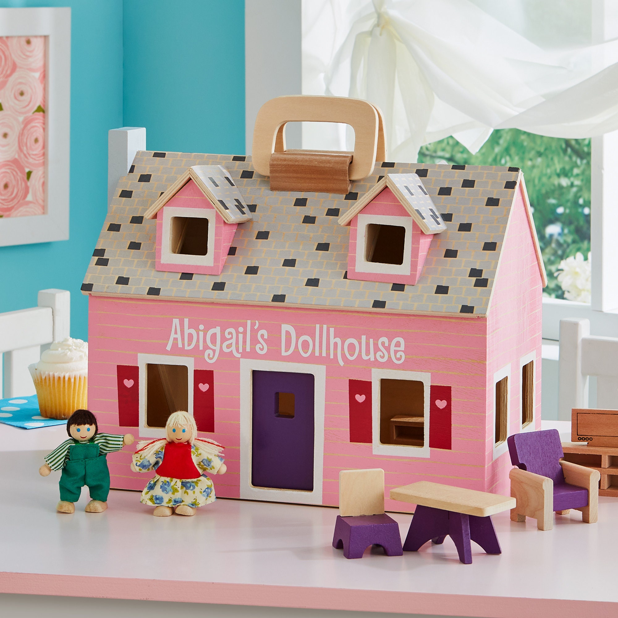 Melissa & Doug Doll House – Post Furnishings