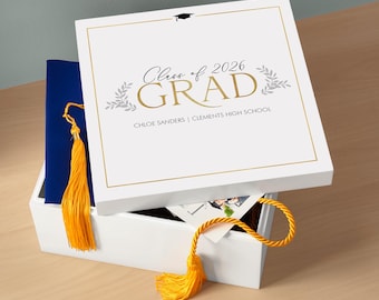 Personalized Wood Graduation Keepsake Box – Class of 2026, Memento Storage