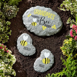 Personalized Stepping Stone - Garden Décor - Garden Stone - For Mom - For Grandma - For Grandpa - 2 Sizes Available - LARGE STONE ONLY