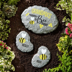 Personalized Stepping Stone - Garden Décor - Garden Stone - For Mom - For Grandma - For Grandpa - 2 Sizes Available - LARGE STONE ONLY