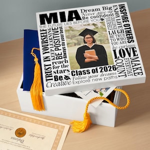 Personalized Keepsake Box- For Graduation - Class of 2026 - Graduate Memento Box - Available in 7 Colors