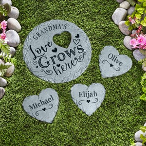 Personalized Garden Stone - Custom Garden Décor - Heart Stepping Stone - Stepping Stone Garden Path - For Mom - For Grandma - Mother's Day