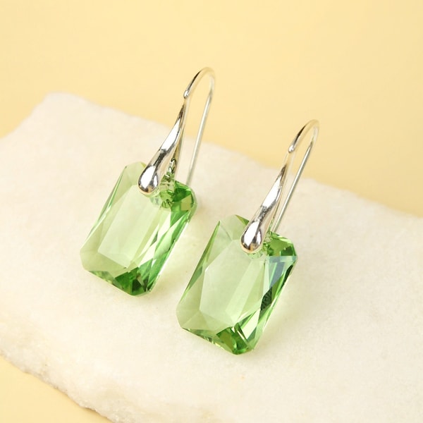 Green crystal earrings, rectangular earrings, bridesmaids, silver earrings, hanging, gift idea for her, Austrian crystals