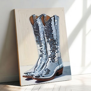 Disco Ball Cowboy Boots Printable Wall Art, Jasny dziewczęcy plakat, Wystrój dopaminy, Nowoczesny Y2K, Modny wózek barowy, Cowboycore, Sztuka w akademiku