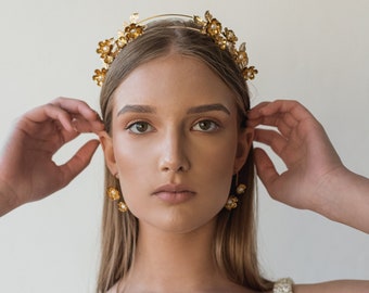 SUMMER | wedding tiara with golden leaves and flowers, antique style