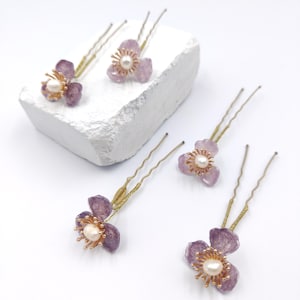 JOLITA  | wedding pins in shades of purple, classic elegance