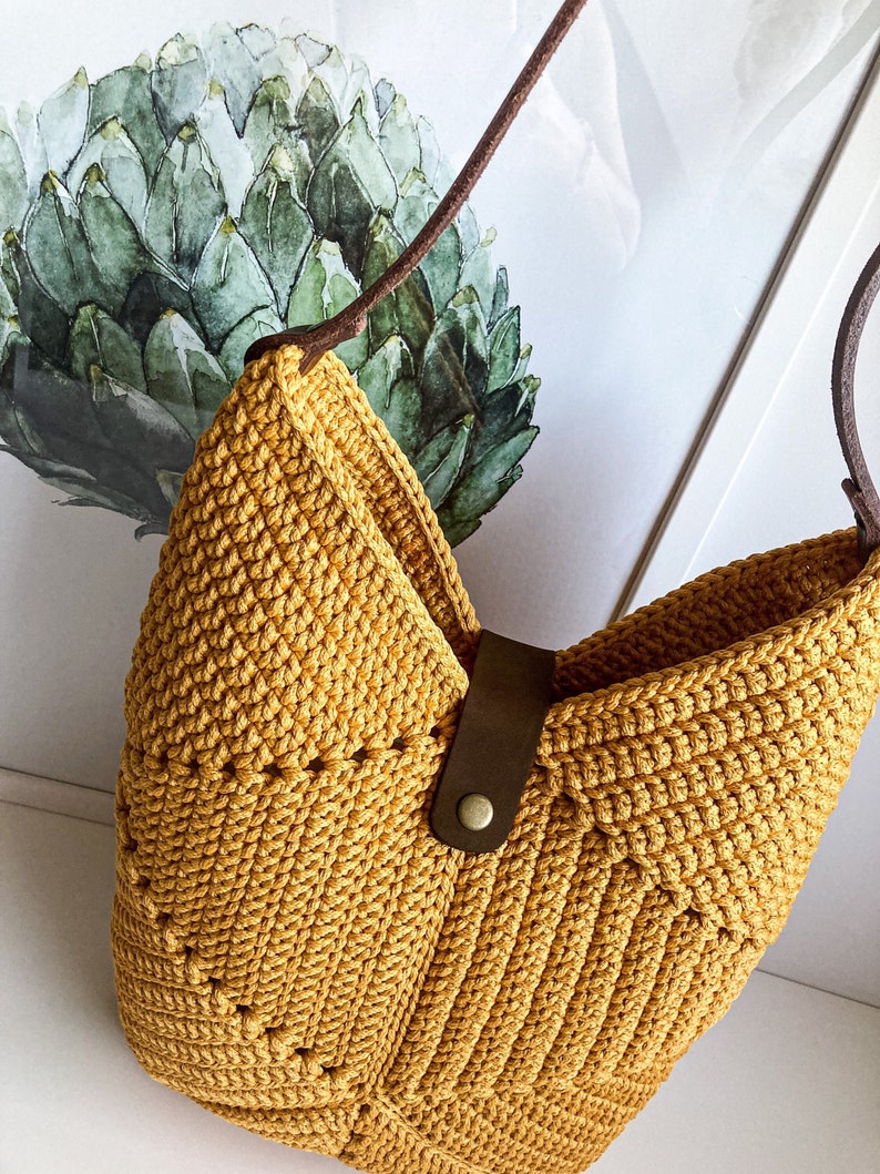Crochet cute bag Tote handbag Scandinavian style crochet bag Handmade knitted bag image 2