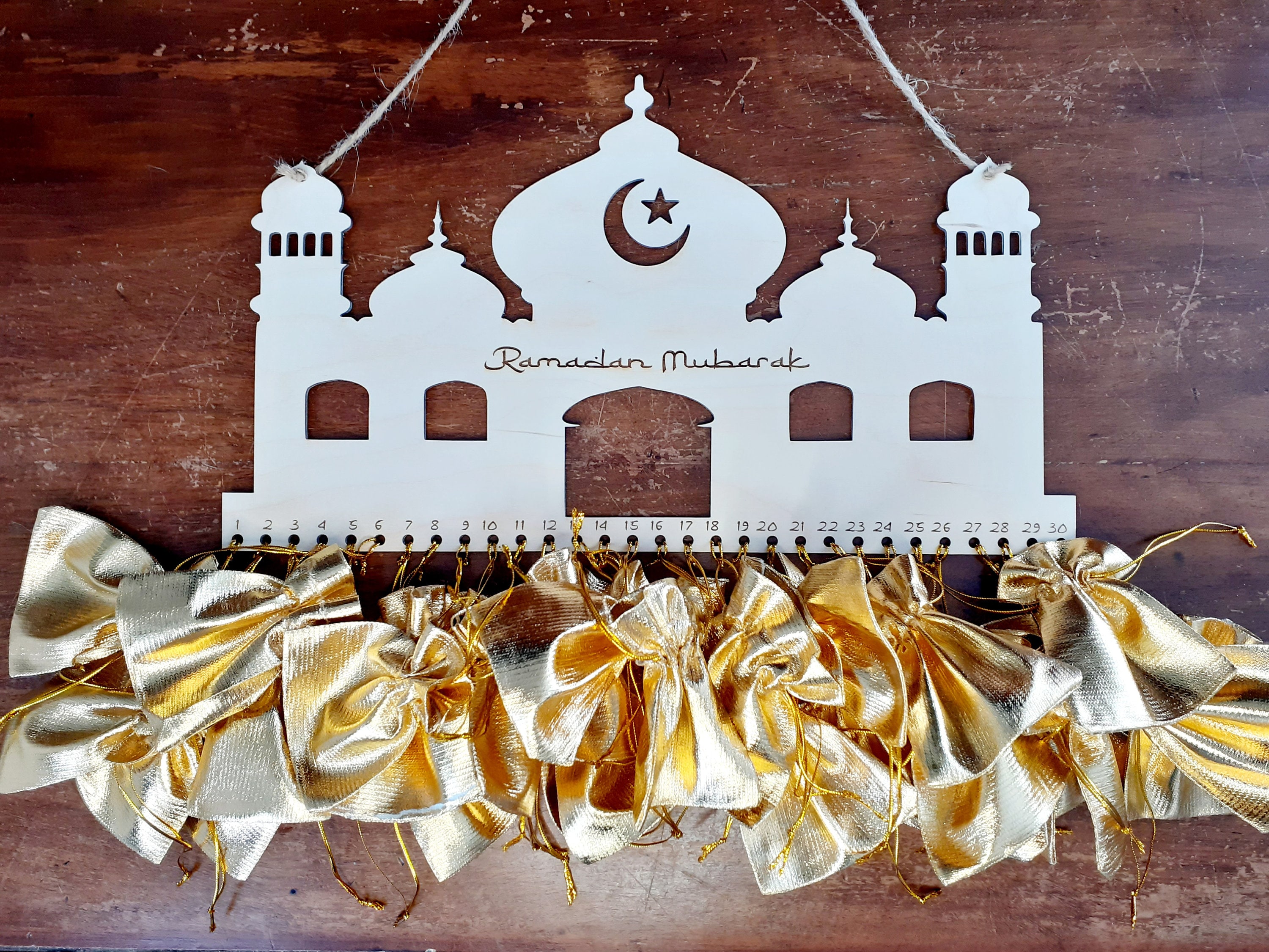 Calendrier de l'avent du Ramadan en bois, Eid Mubarak, ornement