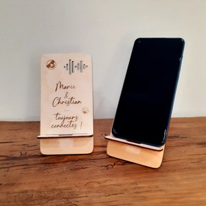 Soporte de teléfono de madera personalizado, soporte para teléfono móvil, estación de carga, regalo de hombre, regalo del día del padre,
