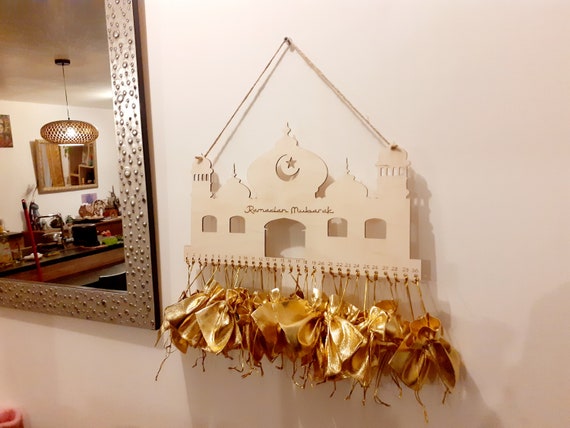 Wooden Ramadan Calendar to Personalize With Golden Bag, Eid